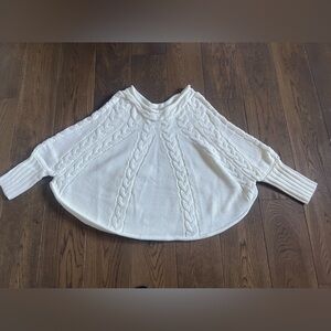 Amaryllis Cream Sweater NWOT